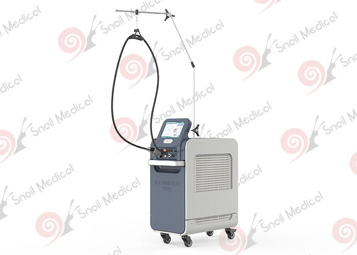 لیزر موهای زائد 755 نانومتری Nd Yag Alexandrite 800W Big Spotsize 18mm با صفحه نمایش LCD